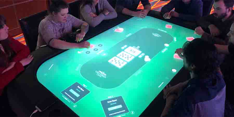 Dealer-less poker tables